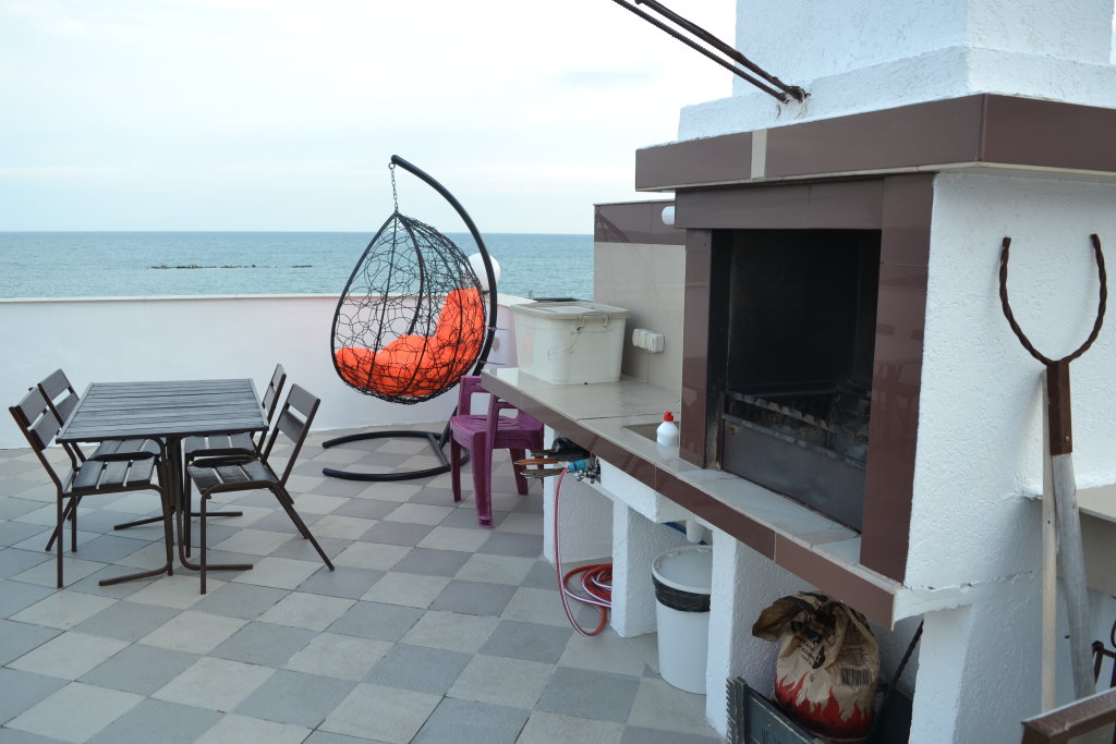 Евпатория: Гостевой дом Holiday Park