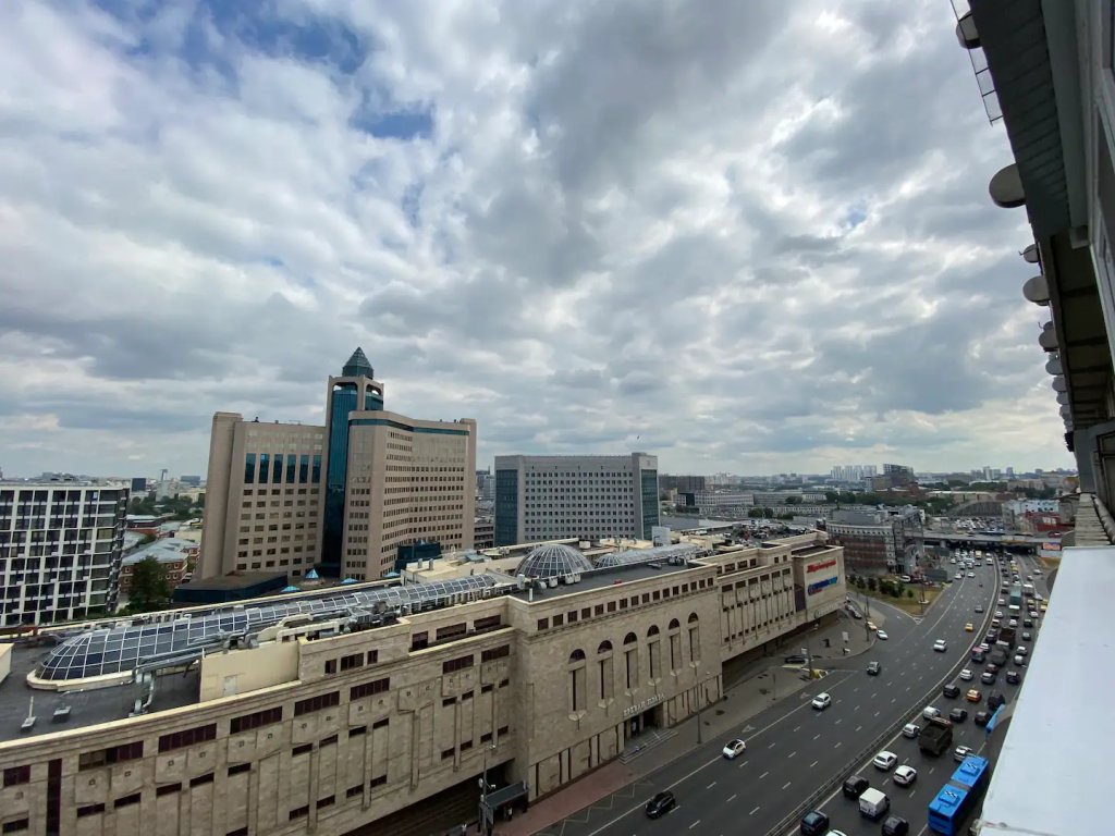 Москва: Квартира Синяя в Доме-корабле на Тульской
