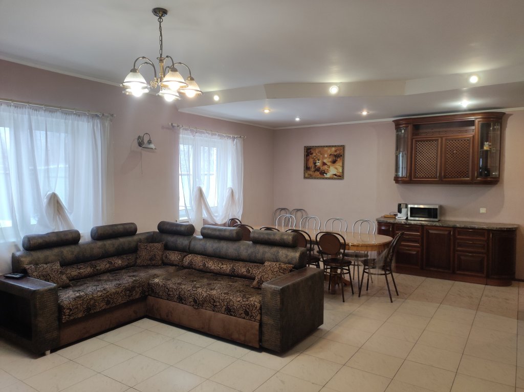 Частный дом Коттедж 100 м² на участке 4 сот. — фото 1