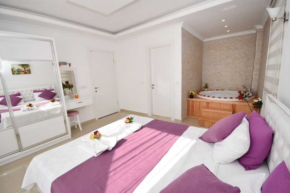 Исламлар: Villa Zeytin Islamlar