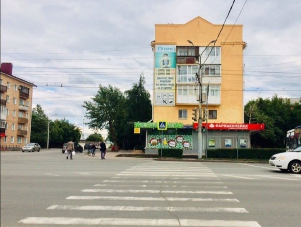 Омск: Апартаменты на проспекте Карла Маркса 73