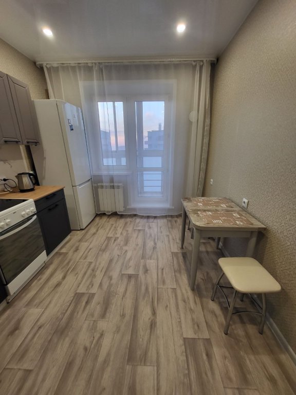 carousel image 4