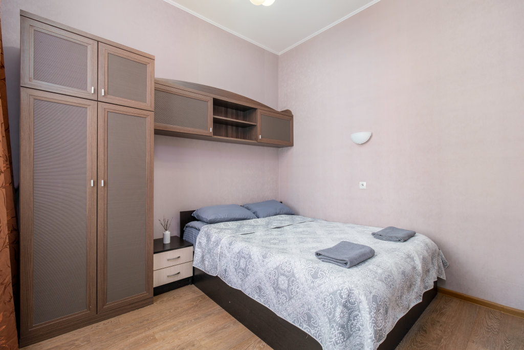 Санкт-Петербург: Апартаменты Sutki Rent в доходном доме Головкиной
