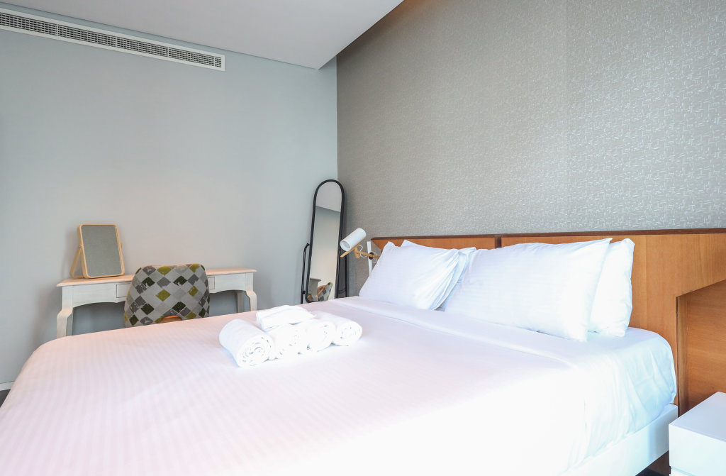 Дубай: Apartments Elite LUX Holiday Homes - Sky-High Luxury 1BR with Stunning Views in Marina, Dubai