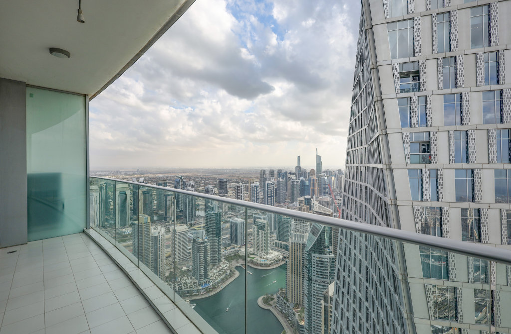 Дубай: Apartments Elite LUX Holiday Homes - Sky-High Luxury 1BR with Stunning Views in Marina, Dubai