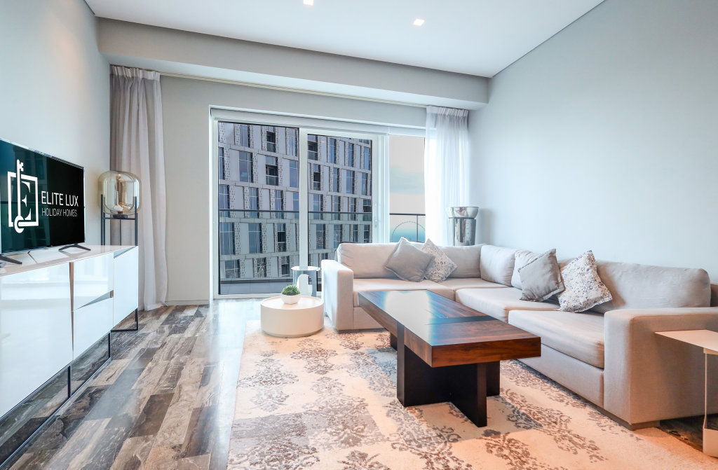 Дубай: Apartments Elite LUX Holiday Homes - Sky-High Luxury 1BR with Stunning Views in Marina, Dubai