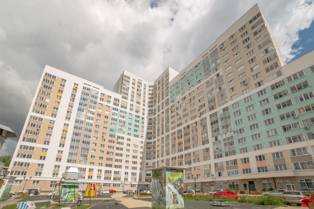 Екатеринбург: Апартаменты Энтузиастов 36б