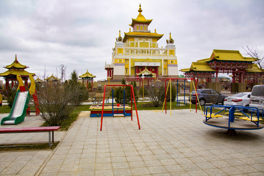 carousel image 1