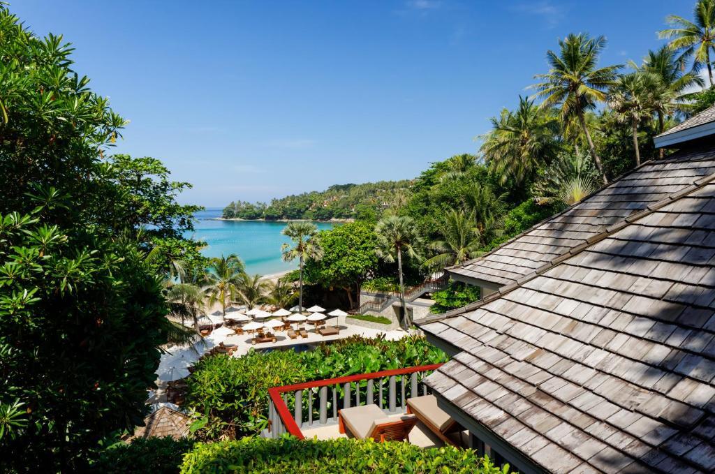 Тхаланг: The Surin Phuket