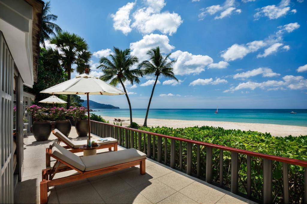 Тхаланг: The Surin Phuket