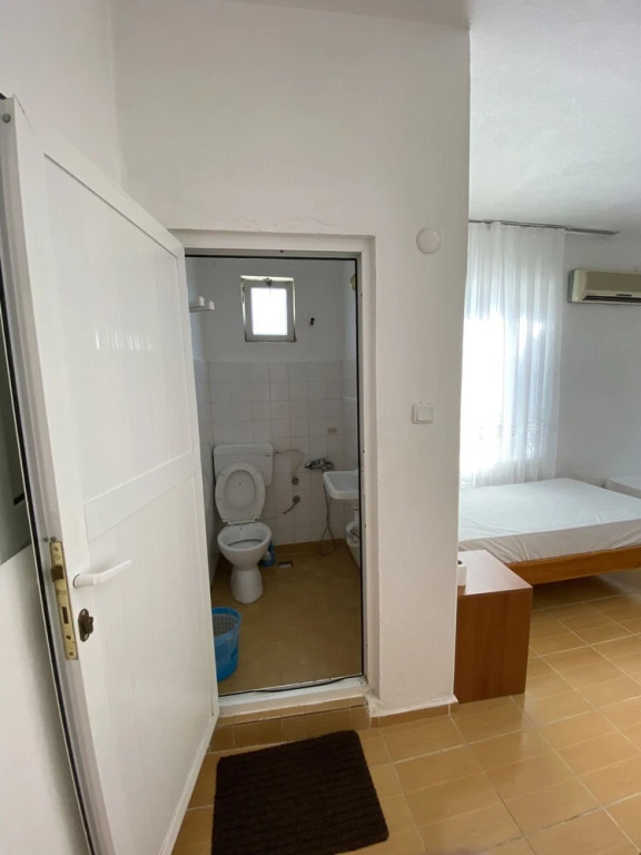 carousel image 1