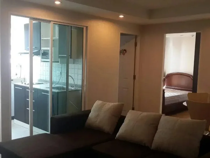 Бангкок: Zenith Place Condominium