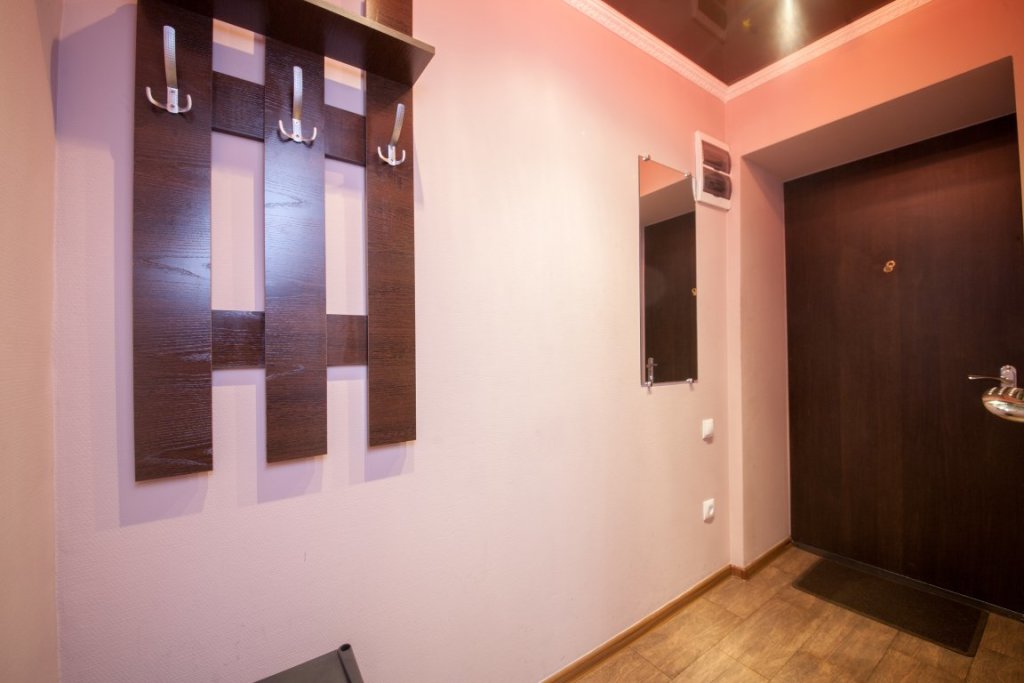 Красноярск: Na Aerovokzalnoy 3a Apartments