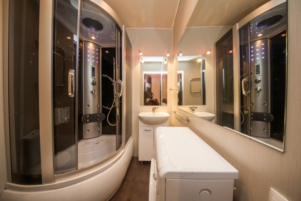 Красноярск: Na Aerovokzalnoy 3a Apartments