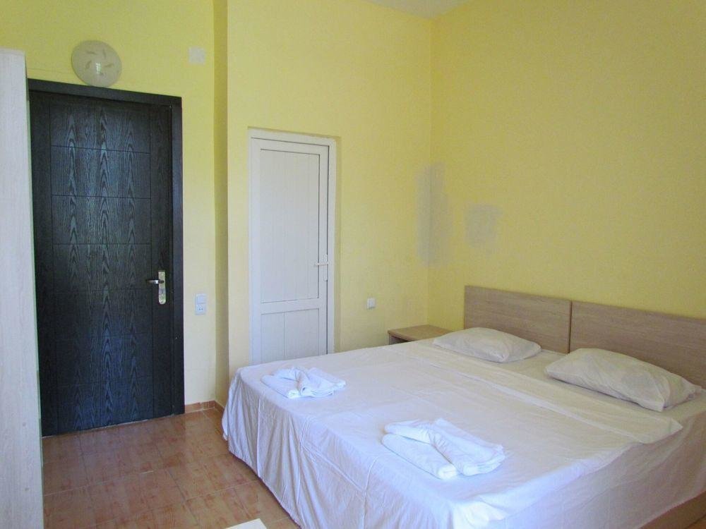 Батуми: Hotel sBakuri