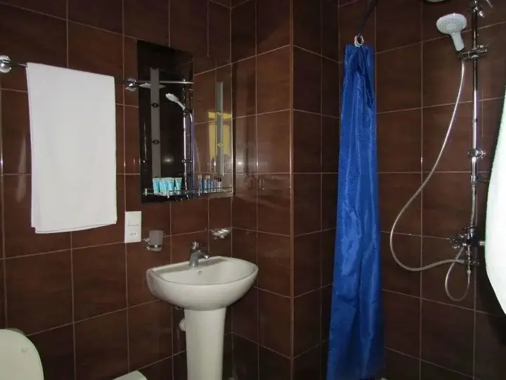 Батуми: Hotel sBakuri
