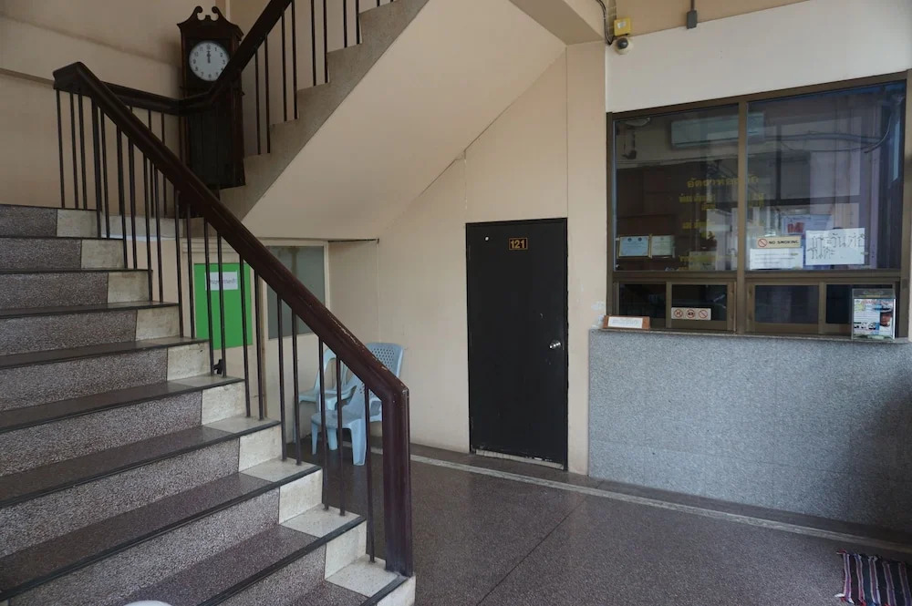 Рои Эт: Saitip Hotel