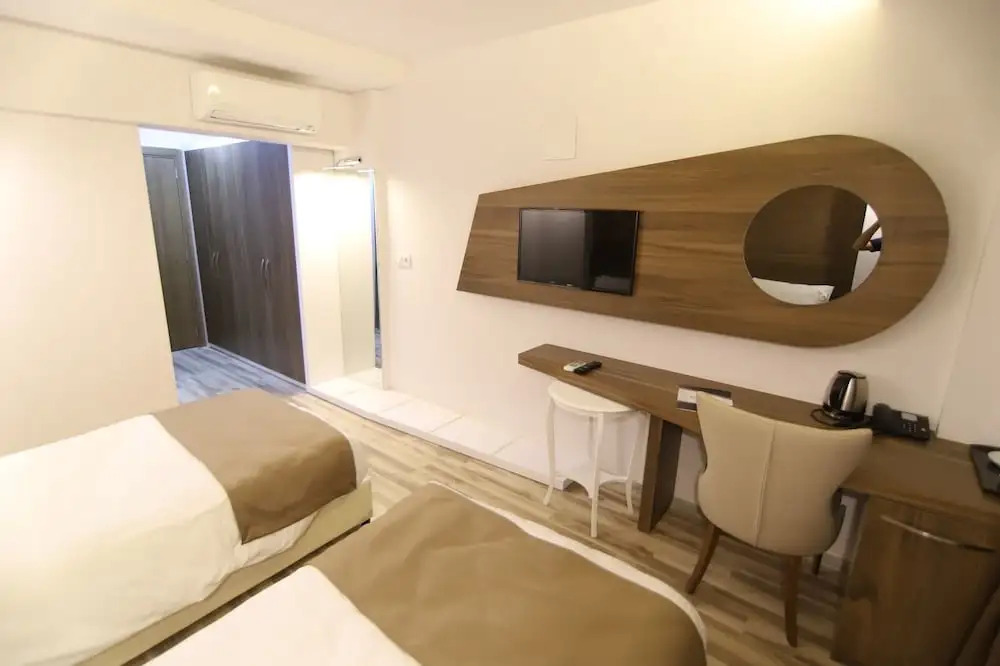 Усак: Usak Yalim Garden Park Otel