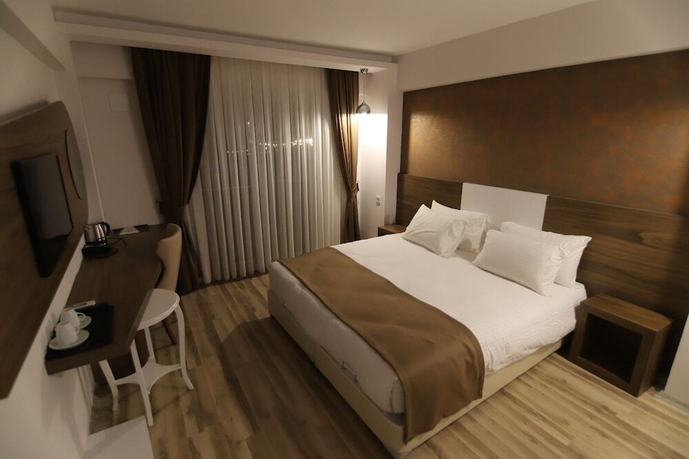 Усак: Usak Yalim Garden Park Otel
