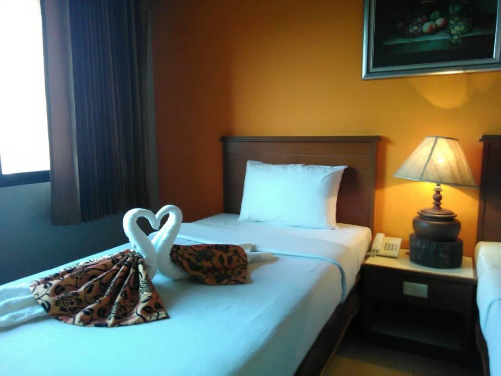 Сураттхани: K2 Hotel @Airport