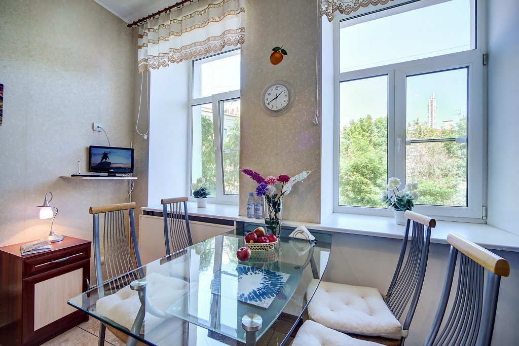 Санкт-Петербург: Welcome Home Naberezhnaya Reki Moyki 14 Apartment