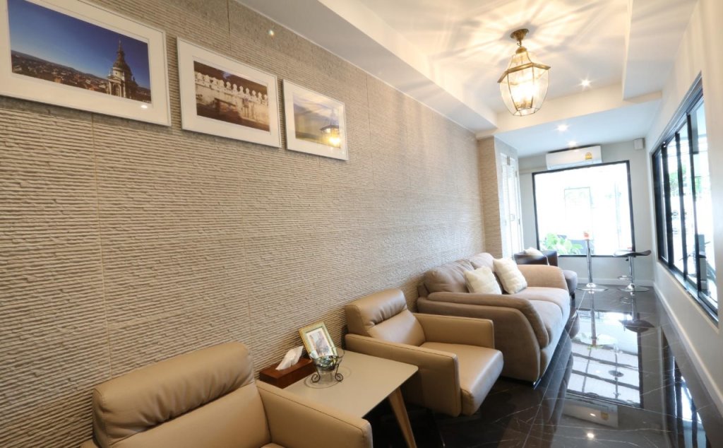 Бангкок: Neveu Premier Residence : Ratchada