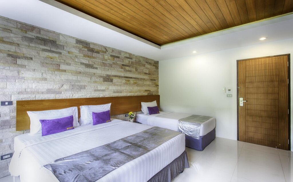 Муанг: Escape Villa Phuket