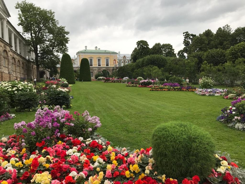 Пушкин: Apartaments na Gusarskoy