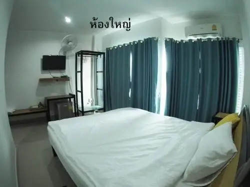 Каенг Хой: Skytime Tours & Guest House