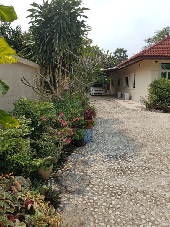 Бури Рам: Ying's Guest House