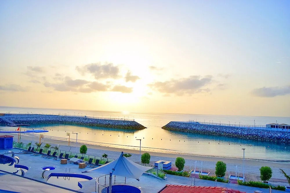 Дибба: Mirage Bab Al Bahr