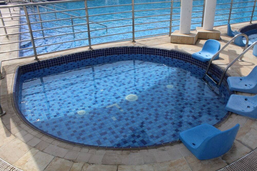 Дибба: Mirage Bab Al Bahr