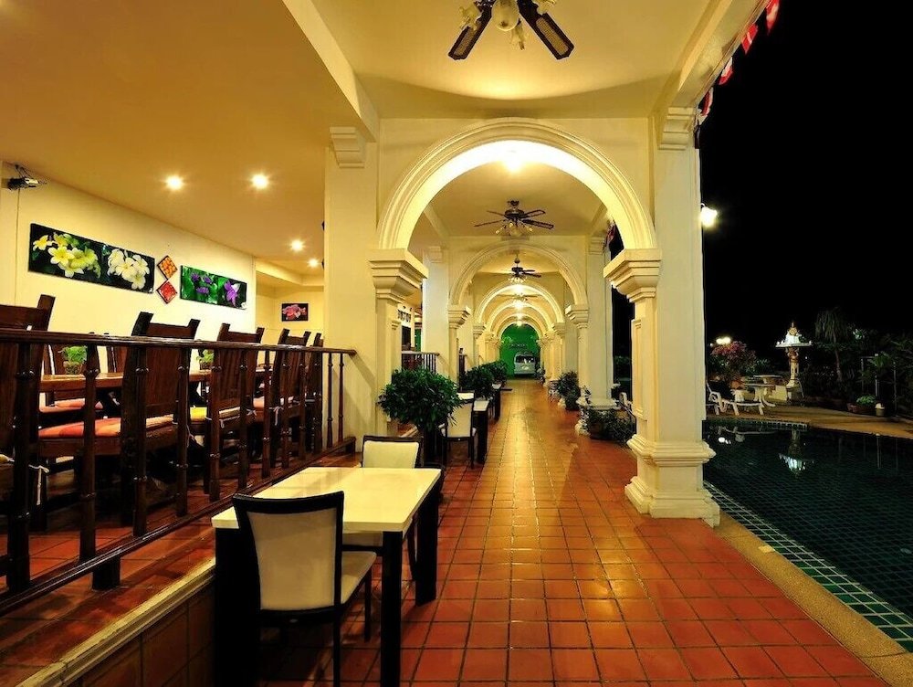 Кату: Hrk Resort