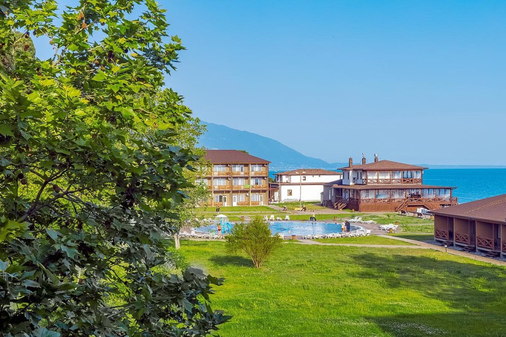 Гечрипш: Bruni Loft Hotel (Цандрипш)