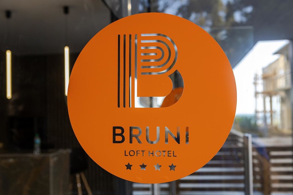 Гечрипш: Bruni Loft Hotel (Цандрипш)