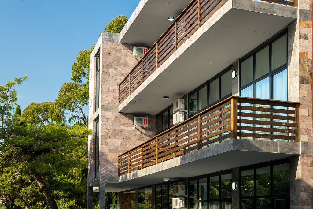 Гечрипш: Bruni Loft Hotel (Цандрипш)