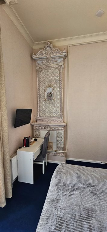 Баку: Отель NH Old City Hotel