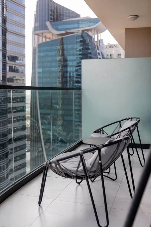 Дубай: Апартаменты Zada Tower 1BR with amazing Dubai Canal view
