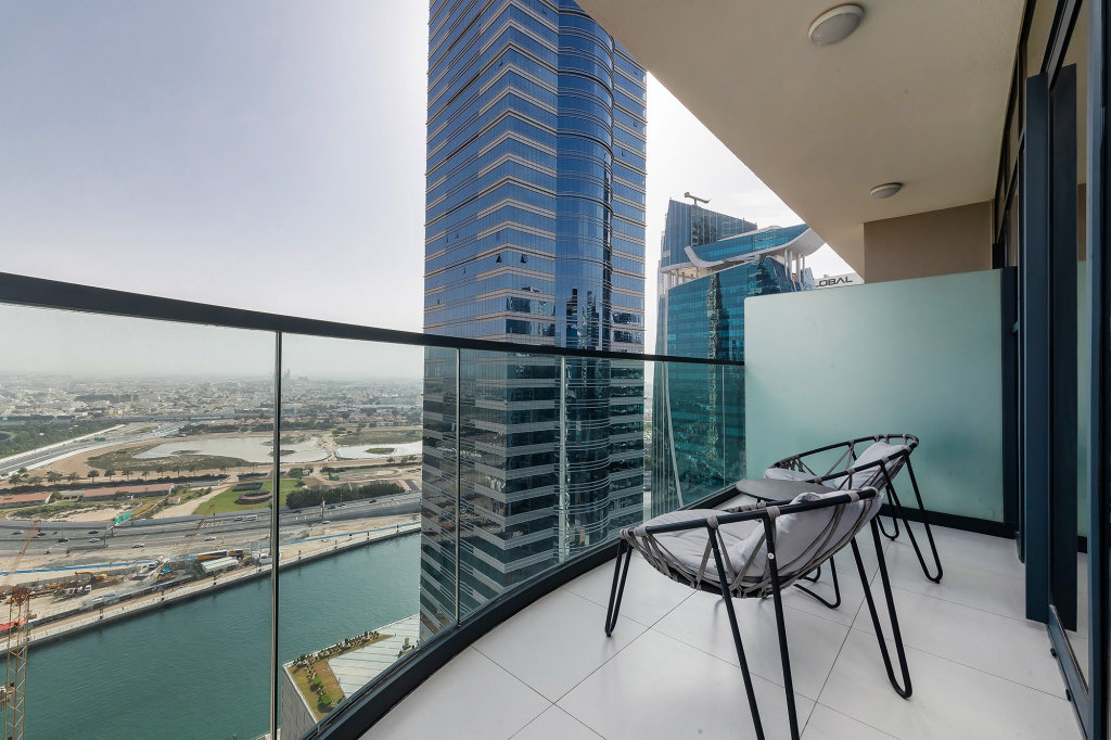 Дубай: Апартаменты Zada Tower 1BR with amazing Dubai Canal view