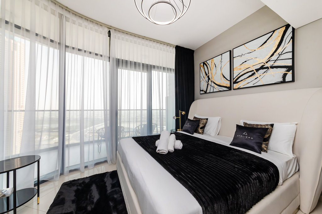 Дубай: Апартаменты Zada Tower 1BR with amazing Dubai Canal view