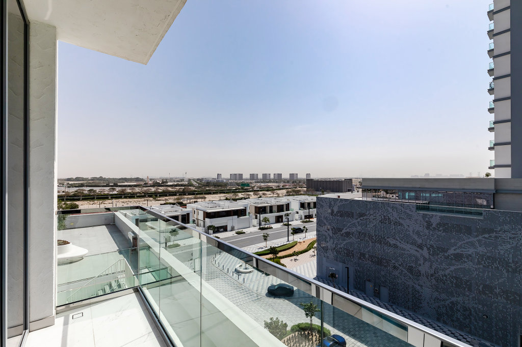 Дубай: Апартаменты Beautiful 1BR in Crystal Lagoon