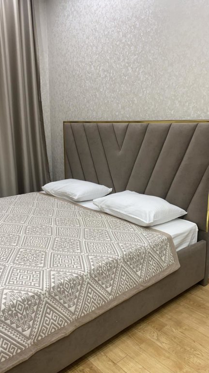 Махачкала: Апартаменты Tour House  в Центре Махачкалы
