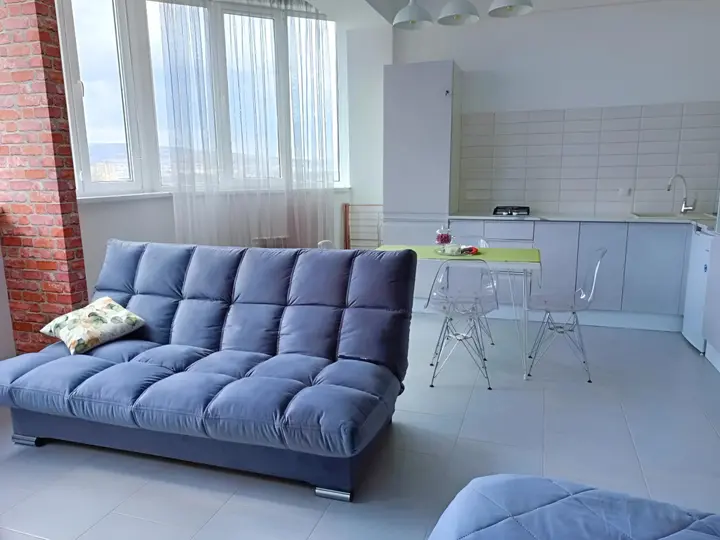 Минеральные Воды: Апартаменты Sutki Rent с красивым видом на горы