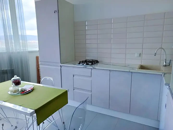 Апартаменты Sutki Rent с красивым видом на горы — фото 6
