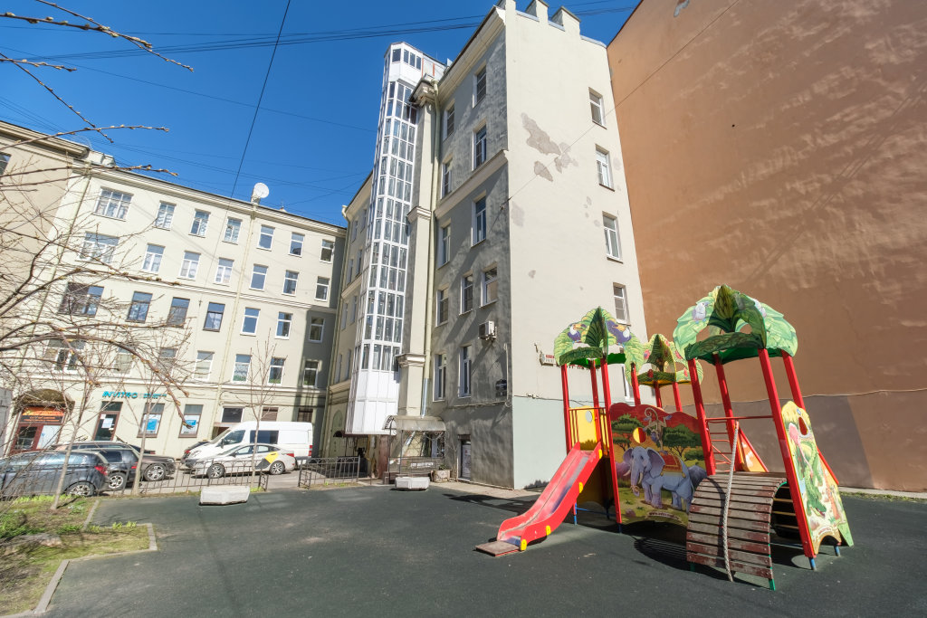 Санкт-Петербург: Квартира Апартаменты Sutki Rent у Александровского парка