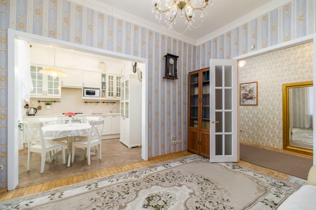 Санкт-Петербург: Квартира Апартаменты Sutki Rent у Александровского парка