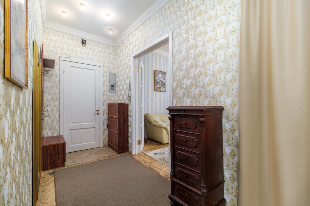 Санкт-Петербург: Квартира Апартаменты Sutki Rent у Александровского парка