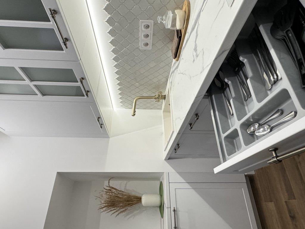 Санкт-Петербург: Квартира Suvorovskiy Apartment