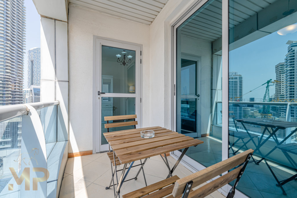 Дубай: Апартаменты Marco Polo Spacious 1 BR with balcony in Dubai Marina