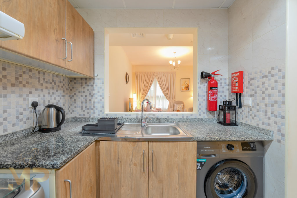 Дубай: Апартаменты Marco Polo Splendid & Newly Furnished 1 BR in JVC With Pool